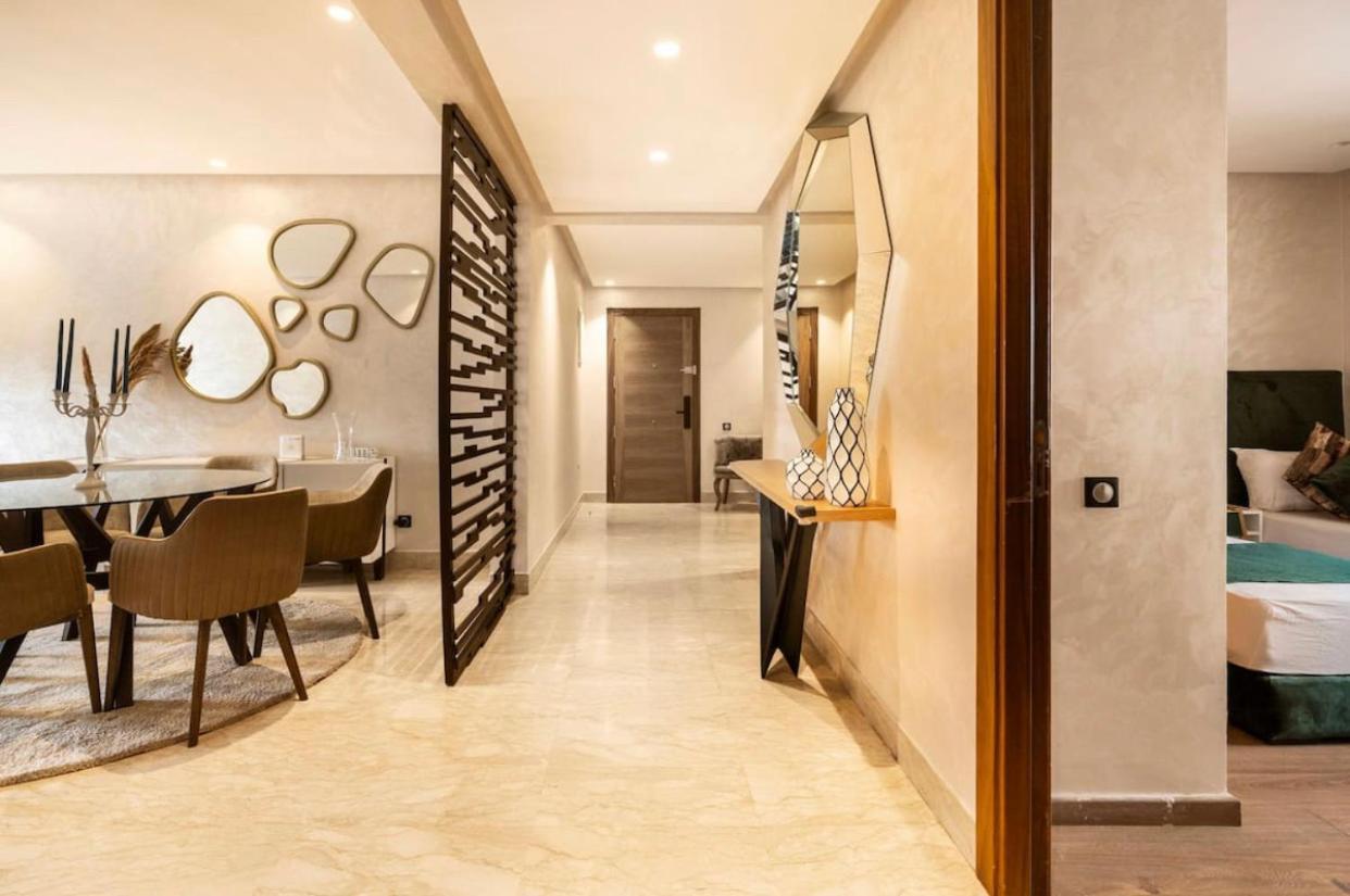 Incantevole Luxury Apprt Nel Cuore Di Casablanca Luaran gambar